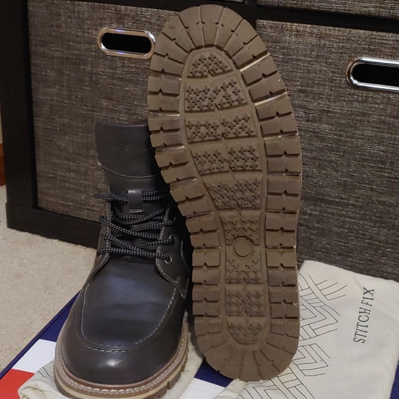 Selanna Moc Toe Hiker Boot - Picture 2 of 4